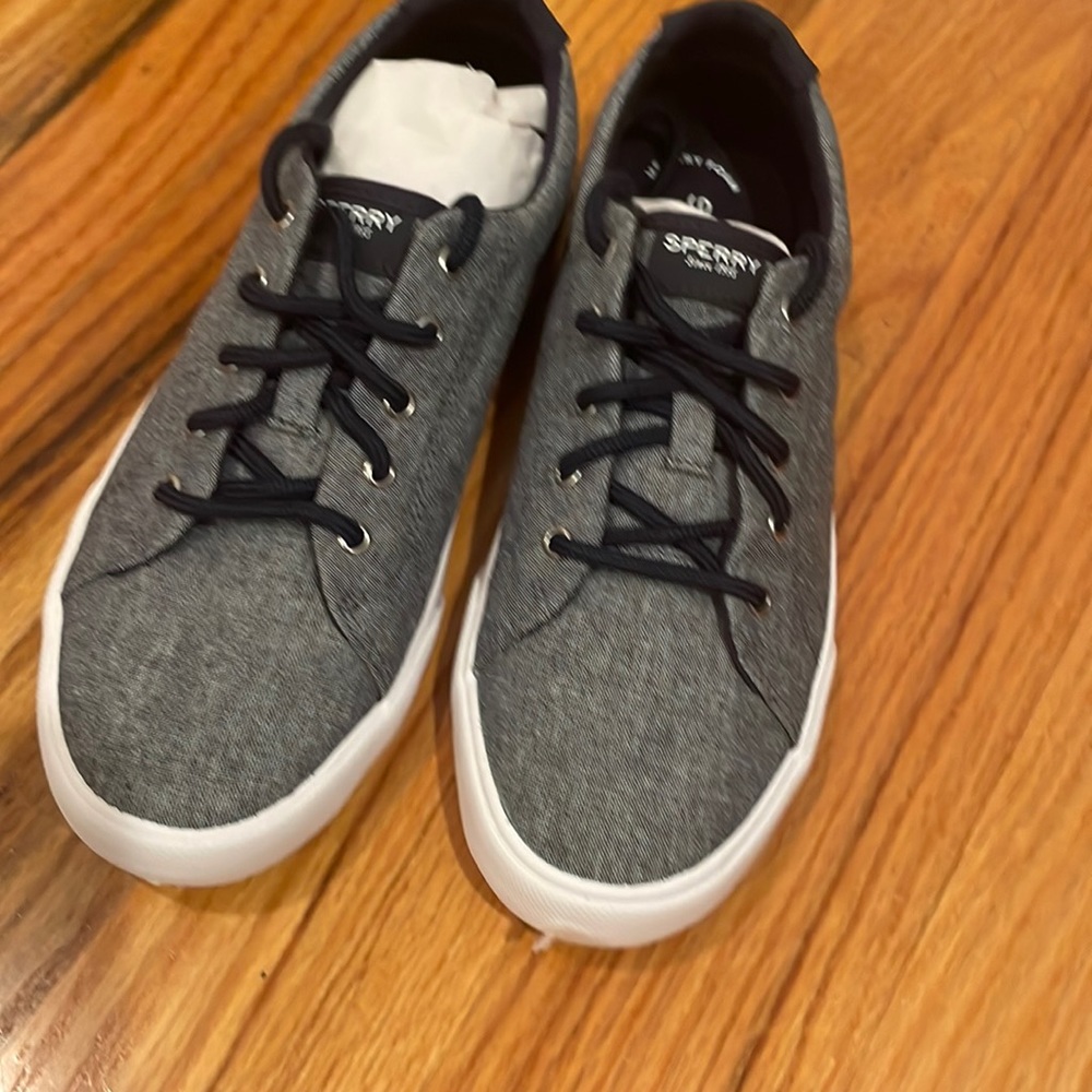 Boys sperry striper II sneaker